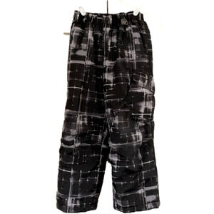Zeroxposur ski/ snowboard boys pants, size S 6-7, black & gray.